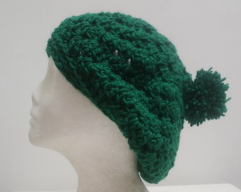 green handmade hat, green pompom hat, green pompom beret, crochet hat, slouchy hat “city”
