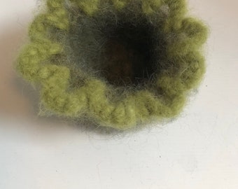 green felted bowl, crocheted "nest", green crochet bowl, green felted bowl, green felt basket "kush"