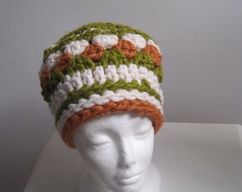 Crocheted chunky cap: green, cream and orange "Andy"
