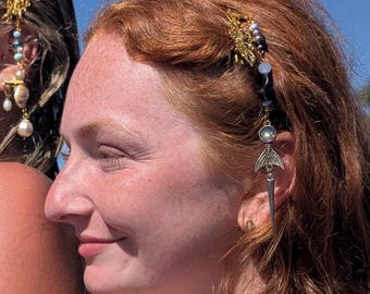 MIXED METALS Black Pearl Mermaid  Hair Chains