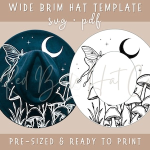 Könnte beinhalten: Designvorlage für einen Hut mit breiter Krempe mit einem dunkelblauen Hut und einer weißen Illustration einer Motte, eines Mondes und Pilzen. Der Text enthält "WIDE BRIM HAT TEMPLATE" und "PRE-SIZED & READY TO PRINT".