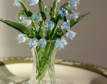 Handgefertigte Maiglöckchen-Glasdekoration, Kunstglas-Blumenskulptur, florales Tischgesteck, Muttertagsgeschenk, Geschenk für Sie