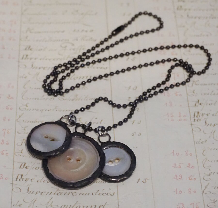 Vintage Button Charm Necklace Mother of Pearl Button Etsy