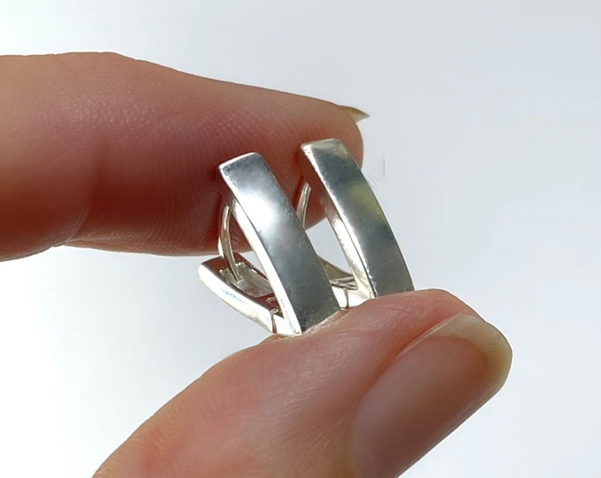 Sterling Silver V Huggie Hoops | geometric hoop earring | minimalist jewelry .