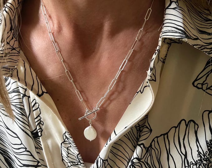 Silver Flat Paperclip Toggle Pearl Necklace | small coin pearl | 925 sterling silver | 3.5mm width chain
