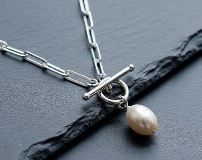 Genuine Pearl Toggle Necklace | flat paperclip chain