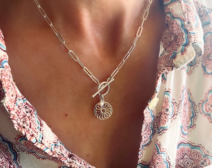 Sterling Silver Toggle Medallion Pearl Necklace | flat paperclip chain