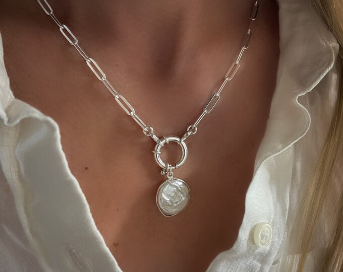 Silver Flat Paperclip Chain Pearl Necklace | Mariner clasp | removable pendant | 4 x 11.5mm links