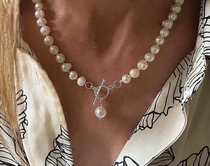 Pearl Toggle Clasp Necklace | pearl pendant | 925 sterling silver |