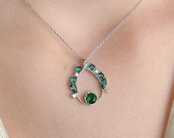 Emerald Necklace Silver, Dainty Teardrop Pendant Gift for Her, Elegant Nature Jewelry, Birthday Gift Women, Green Stone Necklace