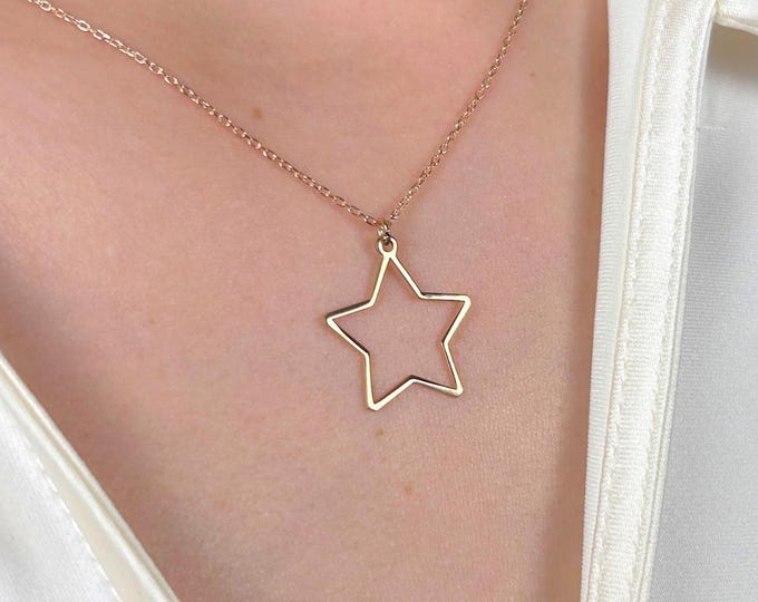 Gold Star Necklace, Minimalist Star Pendant, Dainty Celestial Jewelry, Symbol of Hope & Success, Elegant Everyday Necklace, Gift for Her