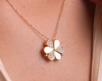 Convertible Gold Clover Necklace