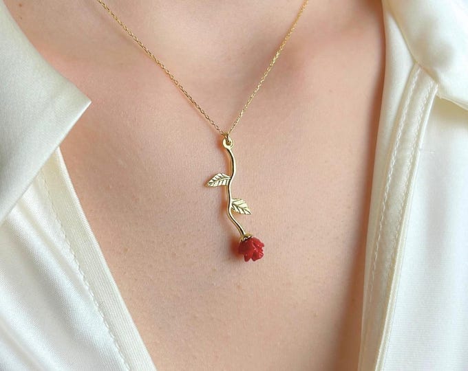 Red Rose Pendant, Red Flower Necklace, Gift for Her, Dainty Nature Jewelry, Romantic Gift Women, Birthday Jewelry, Elegant Rose Charm