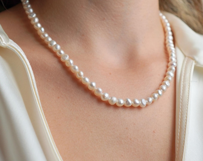 Classic Freshwater Pearl Necklace