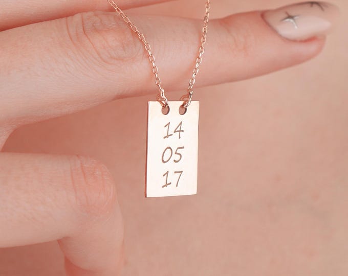 Custom Date Necklace Personalized Birthday & Anniversary Jewelry, Wedding Date Calendar Pendant Gift for Her