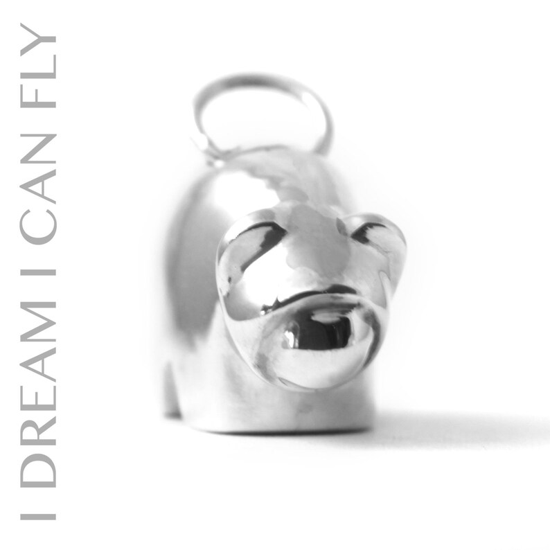 Bear necklace in polished sterling silver image 2