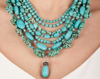 Mehrlagige Halskette für Frauen, klobiger blauer Türkis-Edelstein-Anhänger, mehrsträngiges Perlen-Statement, Collier Femme, Schmuckgeschenk für Mama