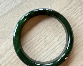 Bracciale in giada nefrite verde certificata (57-60 mm)