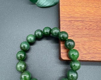 Certified Natural Green Nephrite Jade Bracelet (12mm)