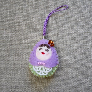 Happy Matryoshka Felt Hanging Decoration Small Size,Felt Doll, Felt Doll Keychain, Felt Matryoshka, Felt Ornament, Christmas Decoration image 2