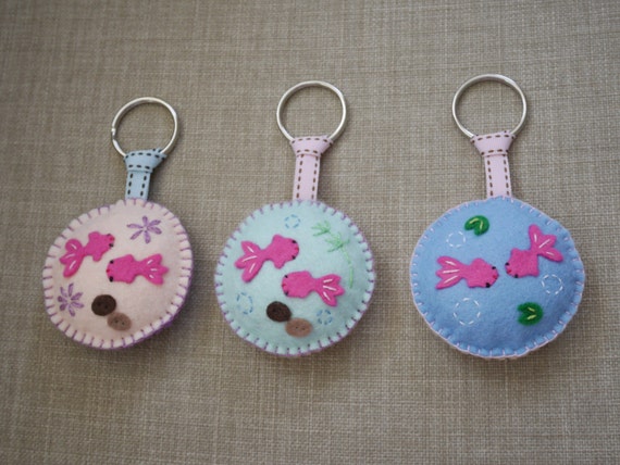 Goldfishes in Rocky and Lotus Pond Felt Keychain, Christmas Ornament, Felt Goldfish, Felt Fish,  Christmas Gift, Felt Decoration, Cute Gift