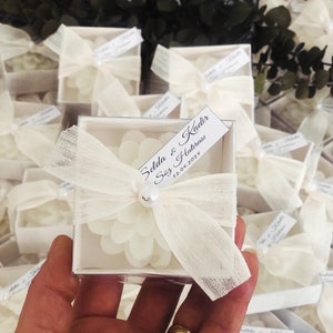 Pearl Decorated Candle, Favors for Wedding, Bridal Shower, Personalized Candle, Party Candle, bridesmaid favors, White Candle, Baptism