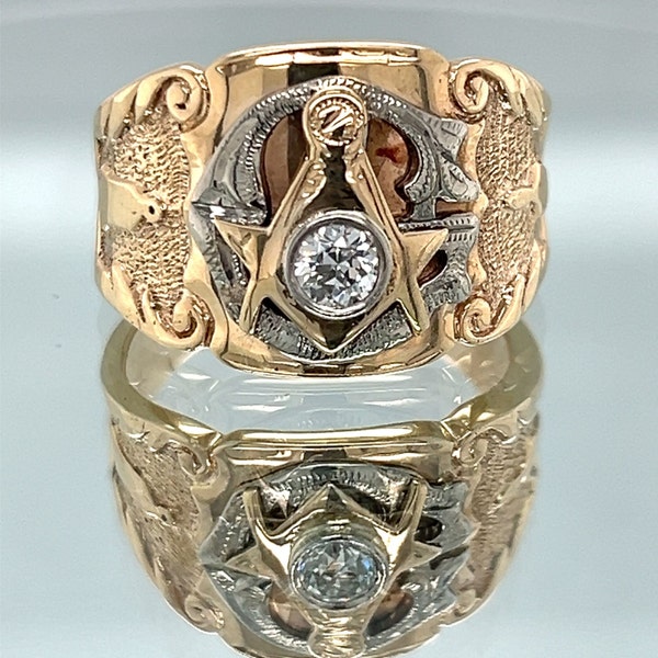 Men's Masonic 0.25ct Diamond Ring, 10kt Yellow and White Gold