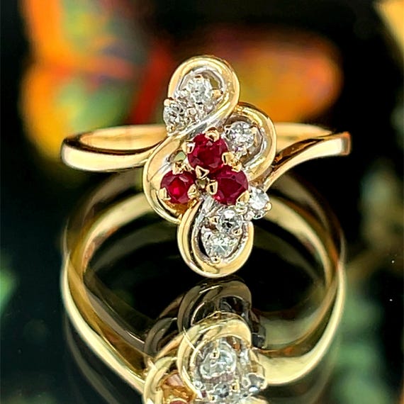 14k Ruby & Diamond Freeform Cluster Ring set in Y… - image 1