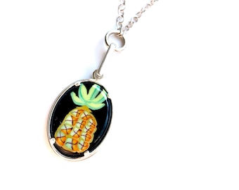 Collector PINEAPLE murine pendant coin mosaic