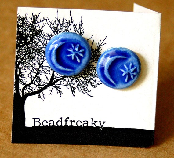 Items similar to Handmade Ceramic Post Earrings Moon and Star Studs