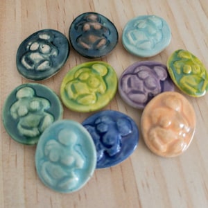 6 keramische godin tegels - kleine godin mozaïektegels in heldere of aardse glazuren - godin Cabochons - handgemaakte mozaïekbenodigdheden