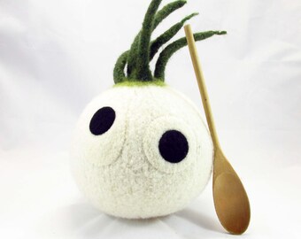 Onion Snooter-doot – felted wool toy, whimsical soft-sculptured doll, hand-knit plush, decorative softie, collectible stuffie, white green