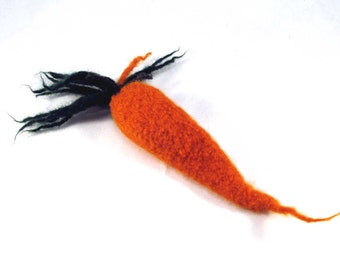 Kitty Karrots w Katnip - felted-wool carrot stuffed with organic catnip for hours of fun, your cat's new favorite toy