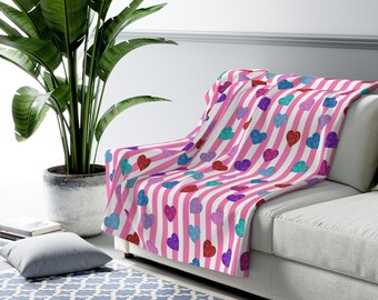 Sherpafleecedeken: kleurrijke harten, roze strepen, pluche plaid