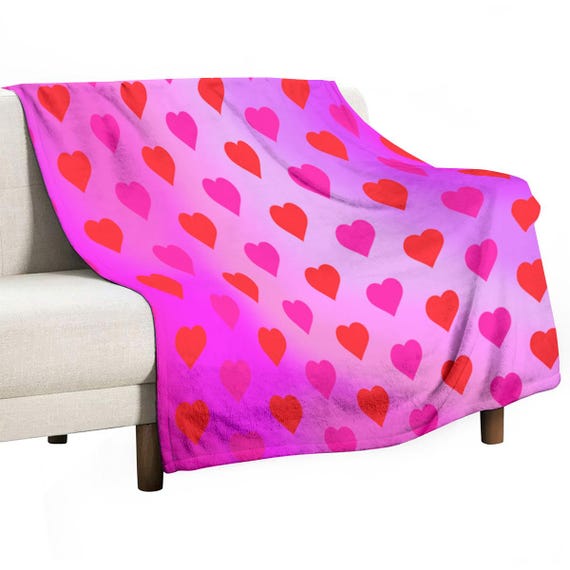 Pink Hearts Polyester Fleece Blanket – Valentine's Day Throw