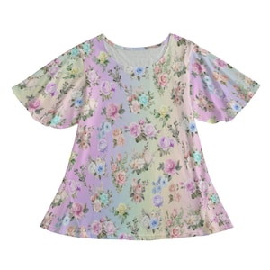 Women’s Round Neck Short Sleeve T-Shirt with Pastel Floral Design – Elegant Ruffle Hem Casual Fashion Top