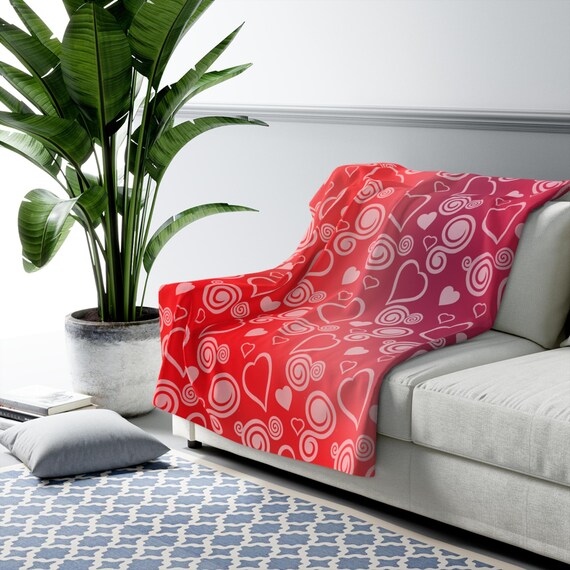 Hearts & Swirls Sherpa Fleece Blanket: Red Gradient Cozy Throw