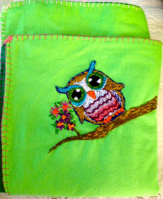 Items similar to Hand Embroidered Baby Blanket with an Owl and Flowers