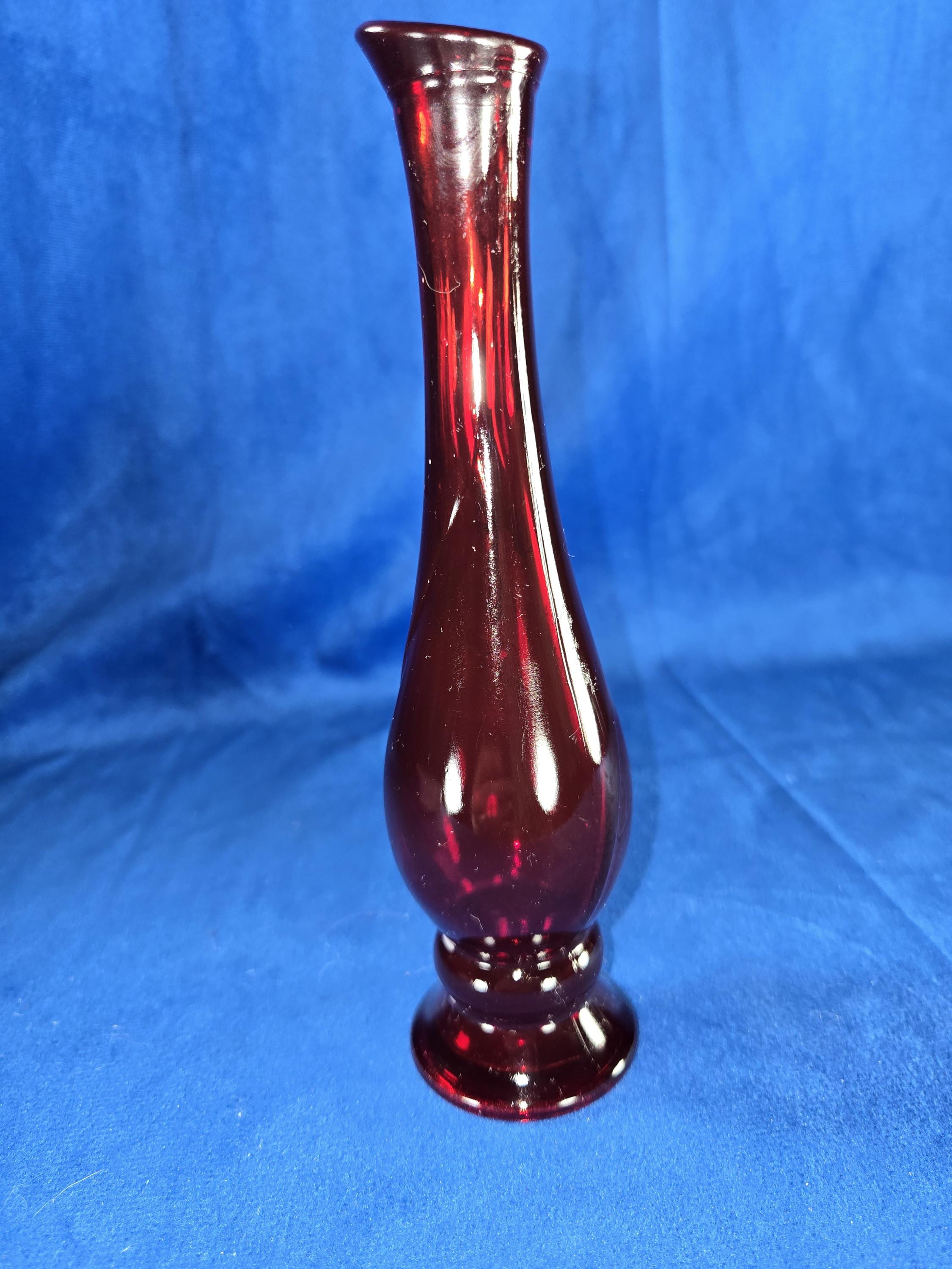 Vintage Avon Ruby Red Bud Vase – Deep Cranberry Glass Vase With