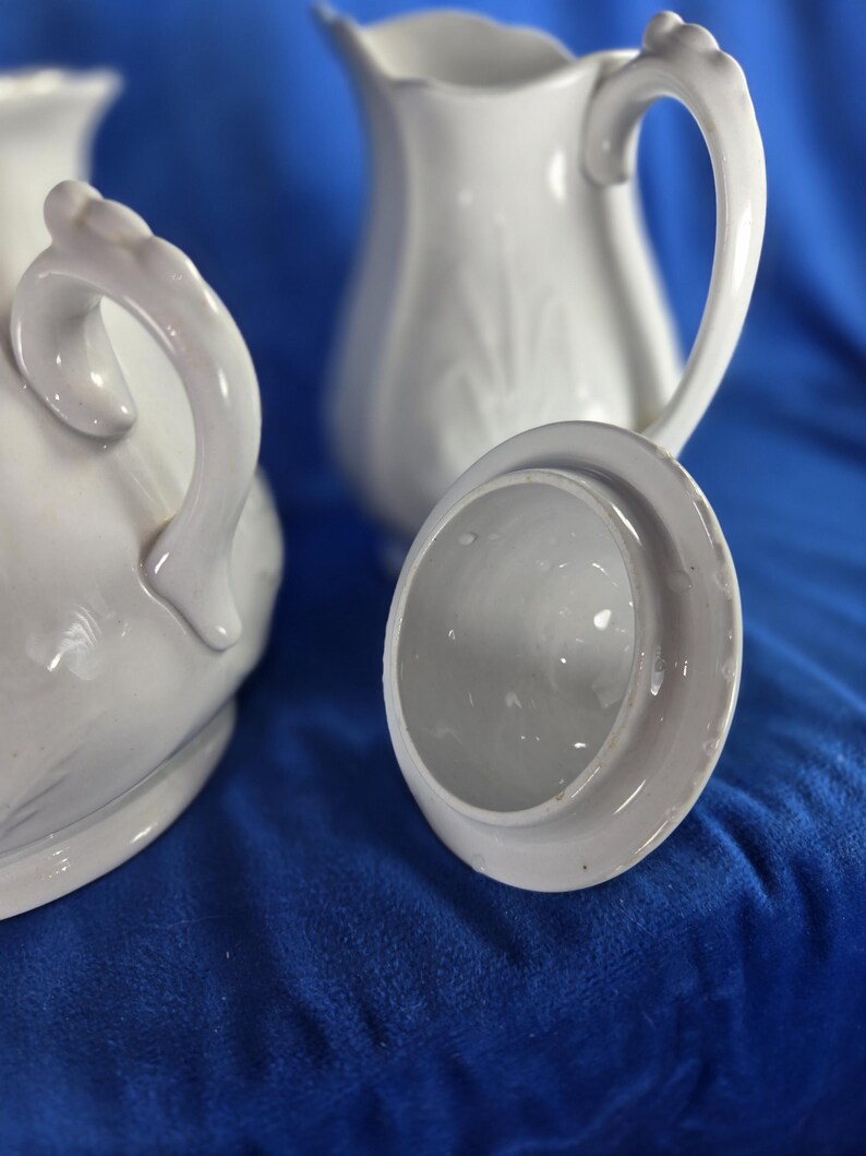 Vintage Elegant White Ceramic Sugar Bowl and Creamer Set - Etsy