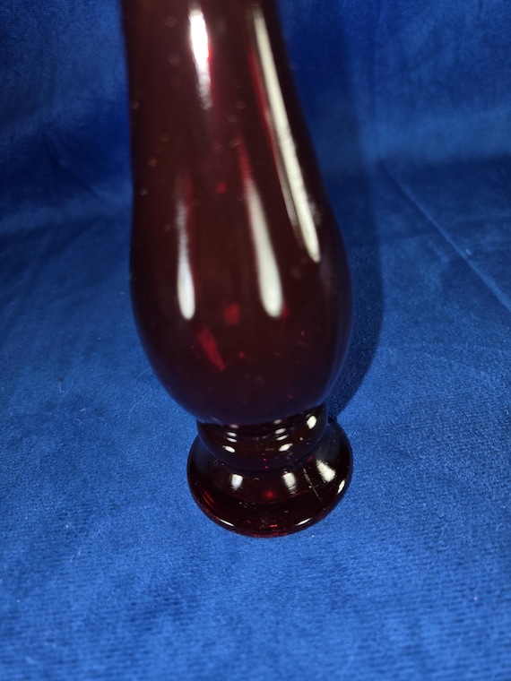 Vintage Avon Ruby Red Bud Vase – Deep Cranberry Glass Vase With