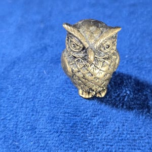 Vintage Solid Brass Miniature Owl Figurine – Small Wise Owl Paperweight – Rustic Decor