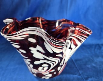 Vintage Ruffled Edge Ruby Red and White Swirl Art Glass Vase | Contemporary Studio Glass Decorative Centerpiece | Murano Style Glass Bowl
