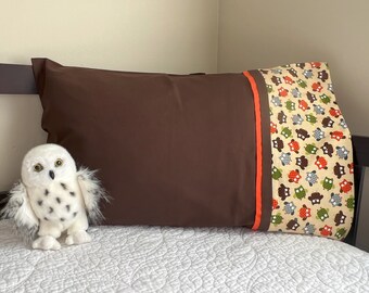 Simple Brown Owl Standard Size Pillowcase Home Decor Kids Decor Candy Bag Novelty Gift