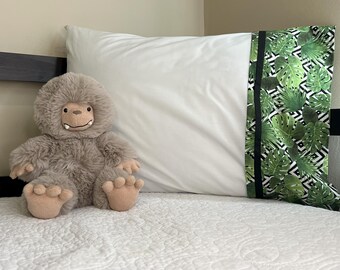 I'm Frond of You Palm Fronds in White Standard Size Pillowcase Novelty Gift Southern Hospitality Decor