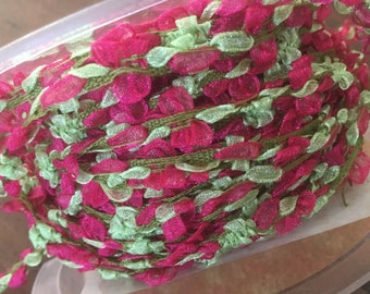 Ribbon Galon Rococo vintage French trimming rosettes Pink and Green x 1 metre