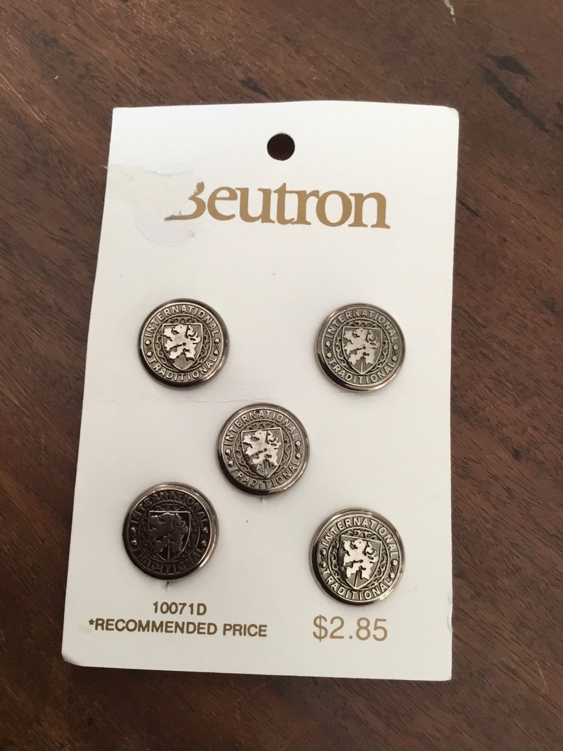Vintage Beutron silver tone metal buttons x 1 card image 2