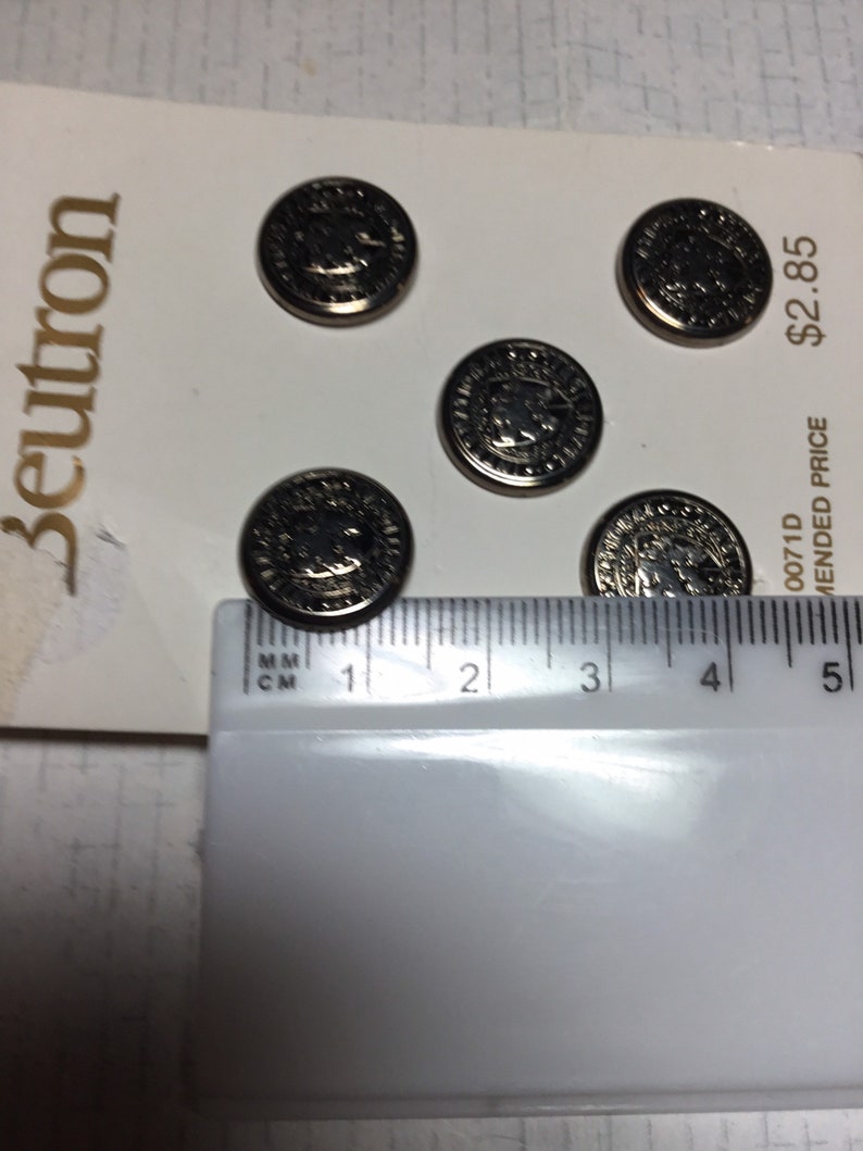Vintage Beutron silver tone metal buttons x 1 card image 5