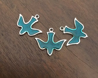 Vintage small blue bird charms x 3