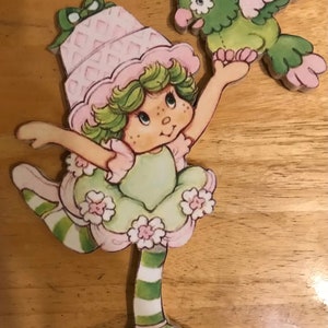 Lime Chiffon Strawberry Shortcake vintage style Hand cut 1/2” thick wooden plaque ready to hang with hardware attached to back easy display